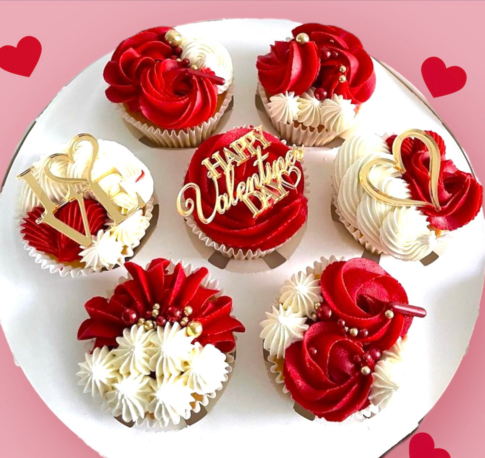 
            
                Load image into Gallery viewer, Valentines Cupcakes
            
        